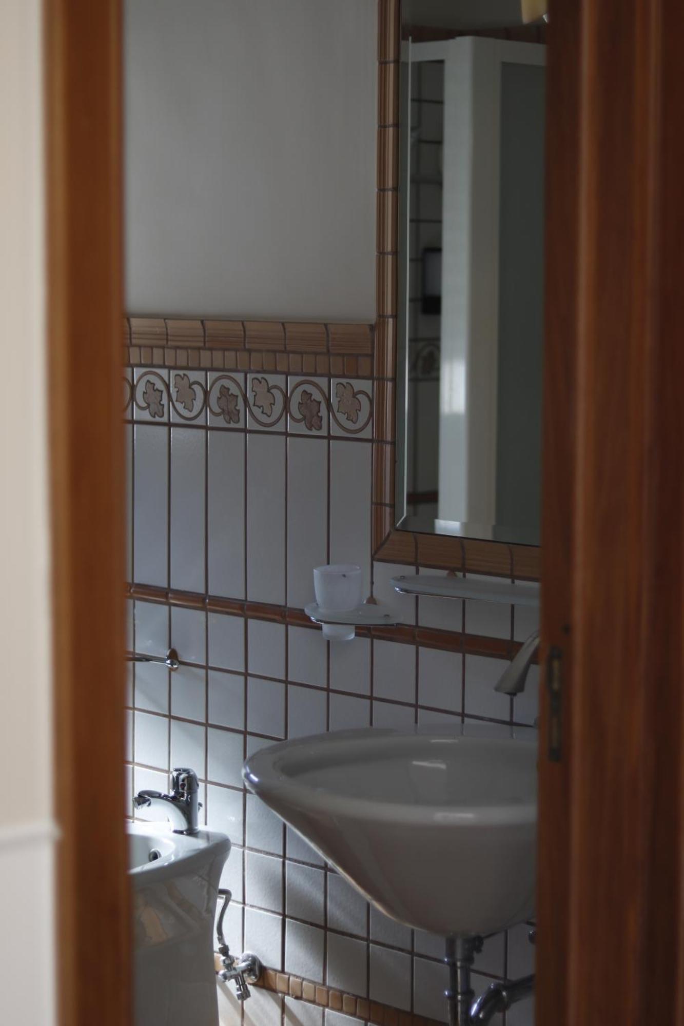 Palazzo Excelsus Hotel Terzigno Quarto foto